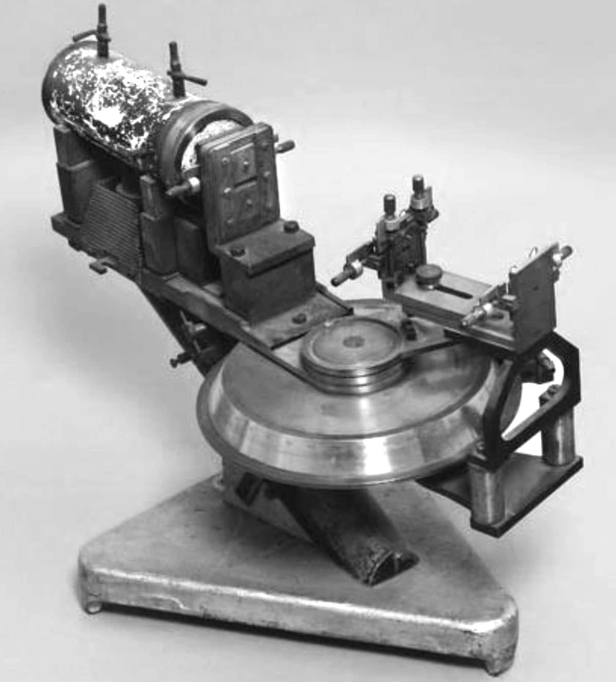 William Bragg • LITFL • Medical Eponym Library