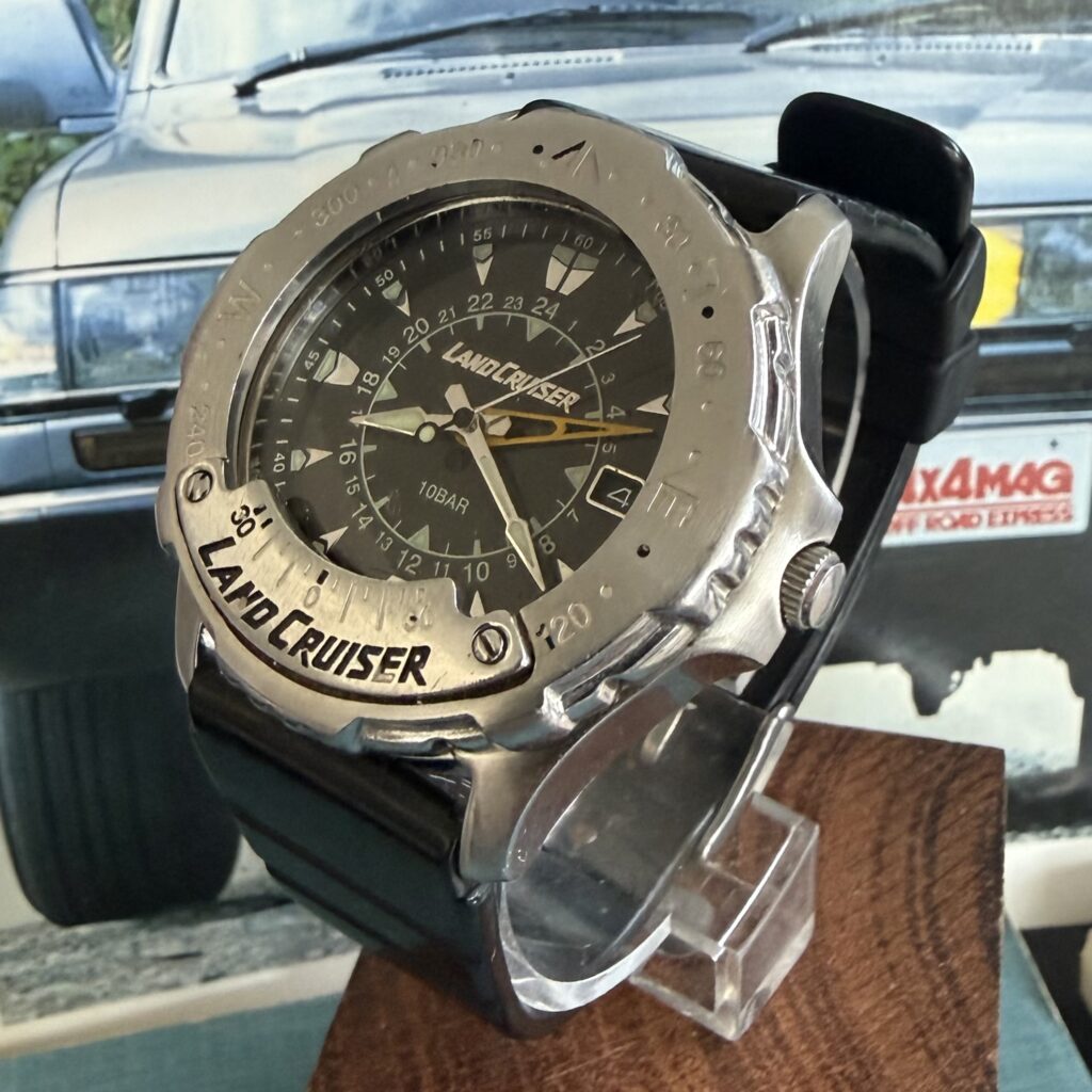 LC007 01 black dial. 2